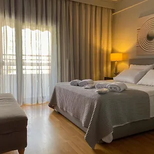 https://lovely-luxurious-modern-apartment-in-thessaloniki.hotels-of-thessaloniki.com